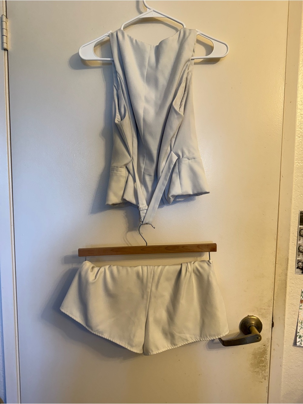 Forever 21 White Vest & Skort Two-Piece Set - Picture 2 of 4